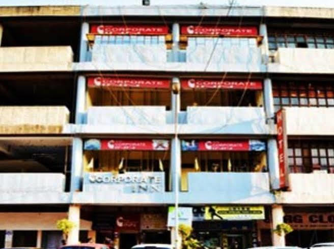 Treebo Trend Corporate Inn Chandigarh Exterior photo