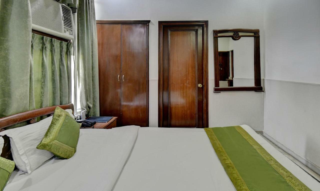 Treebo Trend Corporate Inn Chandigarh Exterior photo
